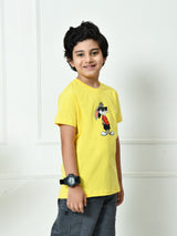 100% Cotton Playful Rabbit T-shirt – Yellow
