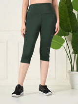Pocket-Ready Sage Training Capri