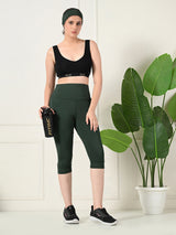Pocket-Ready Sage Training Capri