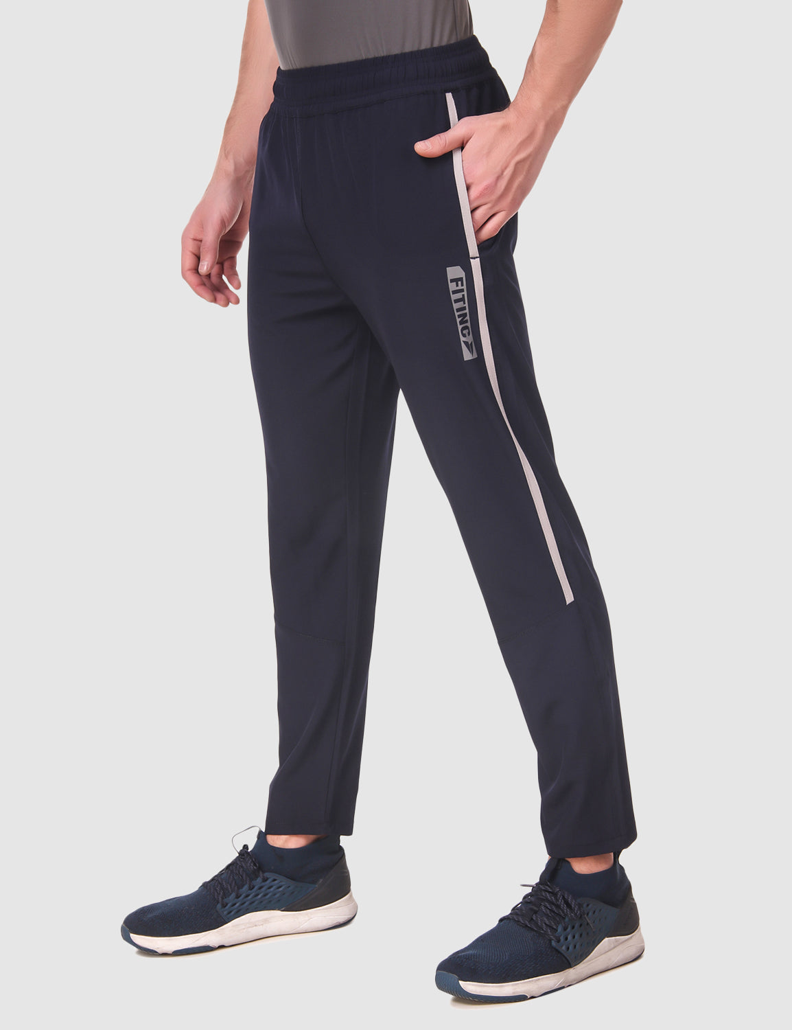 GOLFICKERS Nylon Training Pants 紺色 Sサイズ Skechers The Go Walk Pant Recharge - Navy Track Pants For Men | India